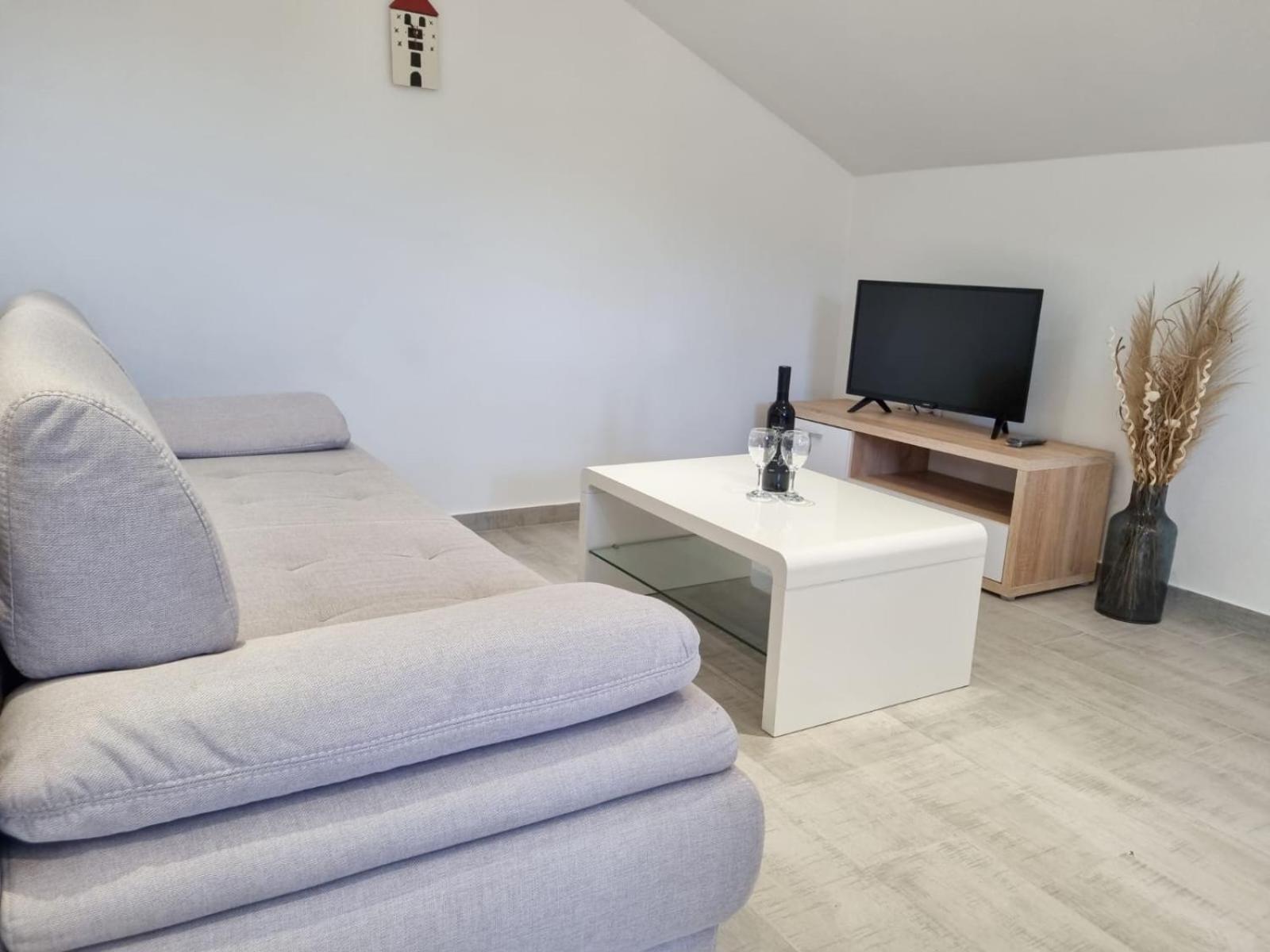 Apartments Miovic مولونات المظهر الخارجي الصورة