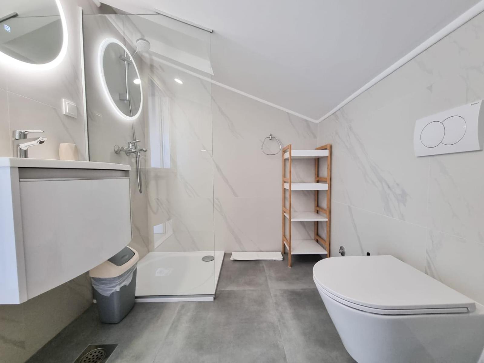 Apartments Miovic مولونات المظهر الخارجي الصورة