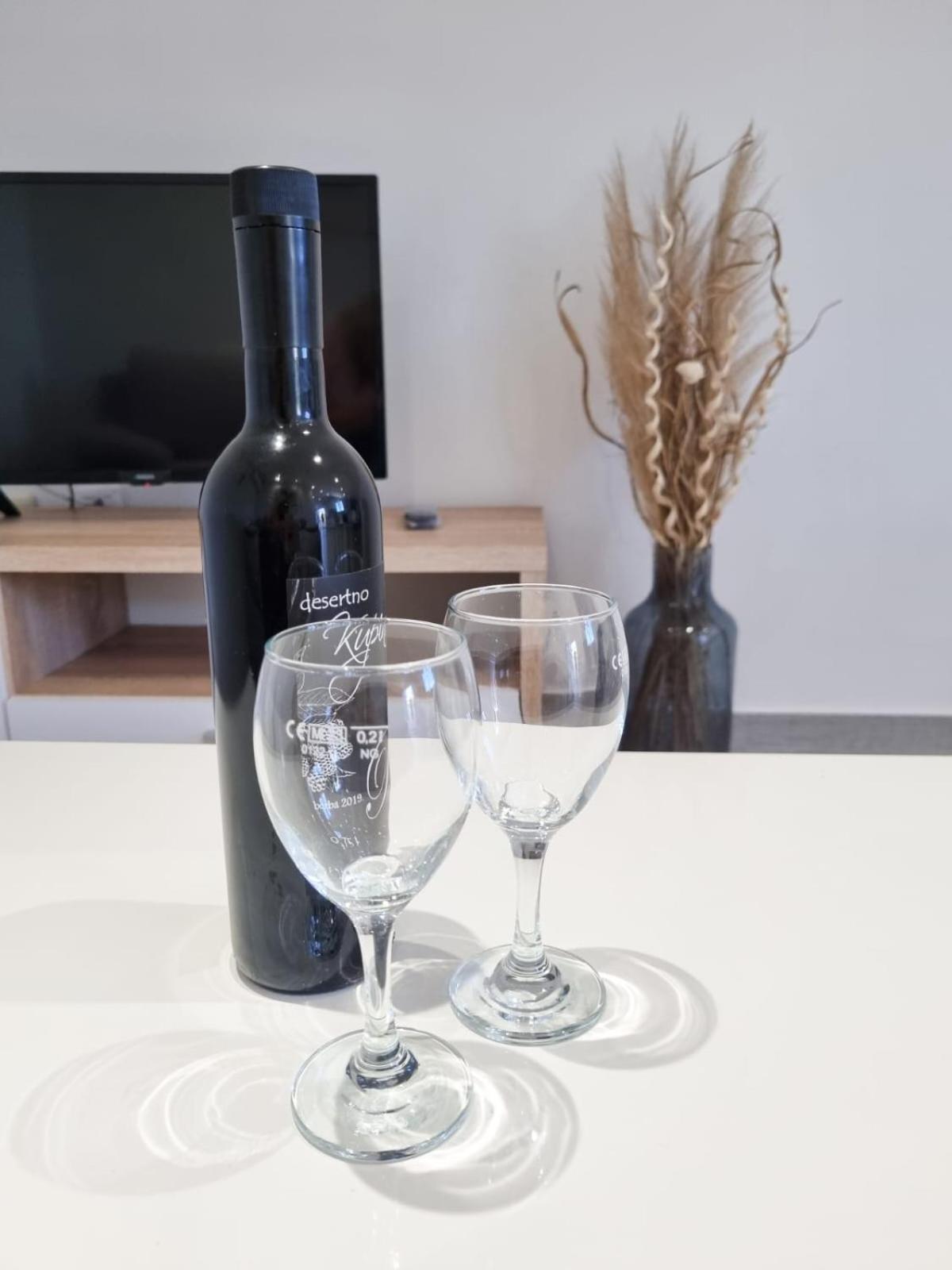 Apartments Miovic مولونات المظهر الخارجي الصورة