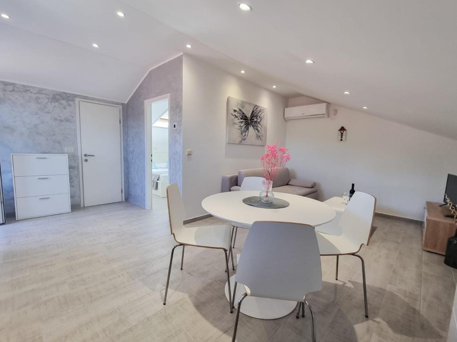 Apartments Miovic مولونات المظهر الخارجي الصورة